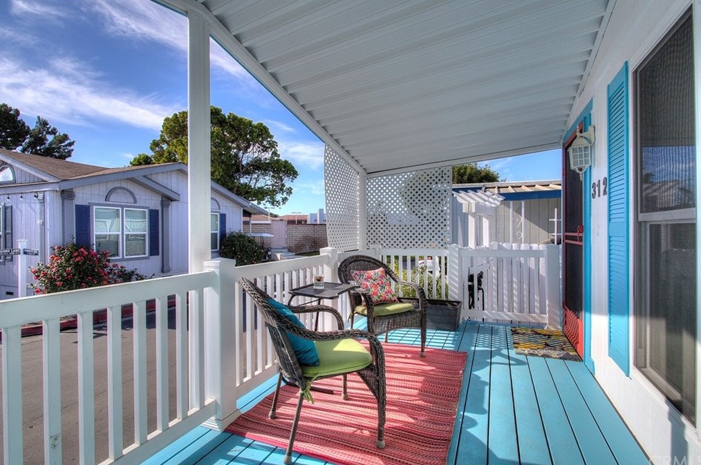 312 Concord Ln, Newport Beach, CA 92660