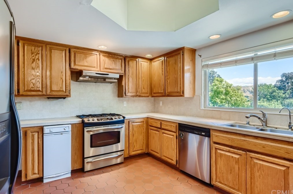 1801 Terry Lynn Dr, Santa Ana, CA 92705