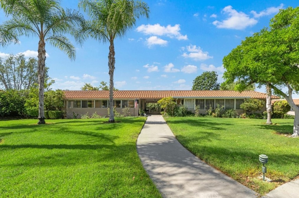 2105 Ronda Granada, Laguna Beach, CA 92637-2455