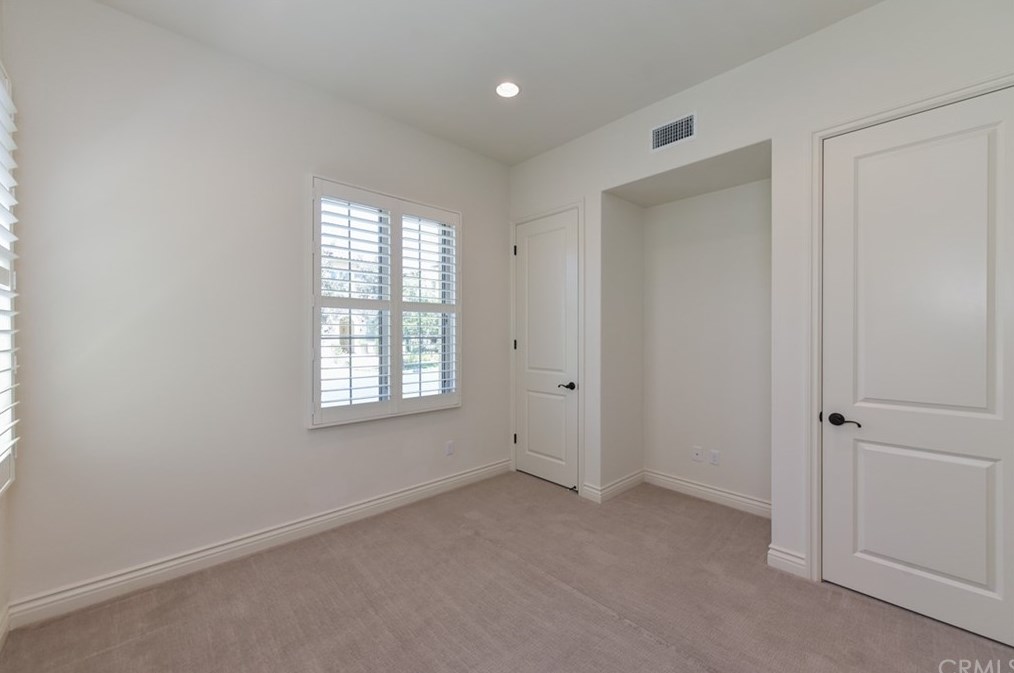 45 Shadybend, Irvine, CA 92602-0844