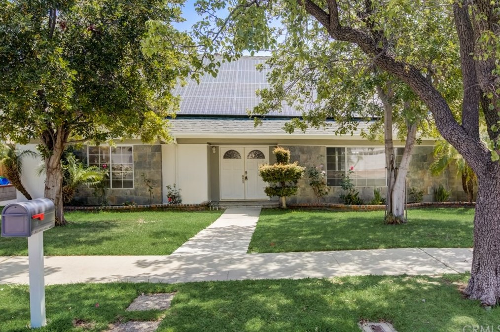 10036 Sunnybrae Ave, Chatsworth, CA 91311-3151