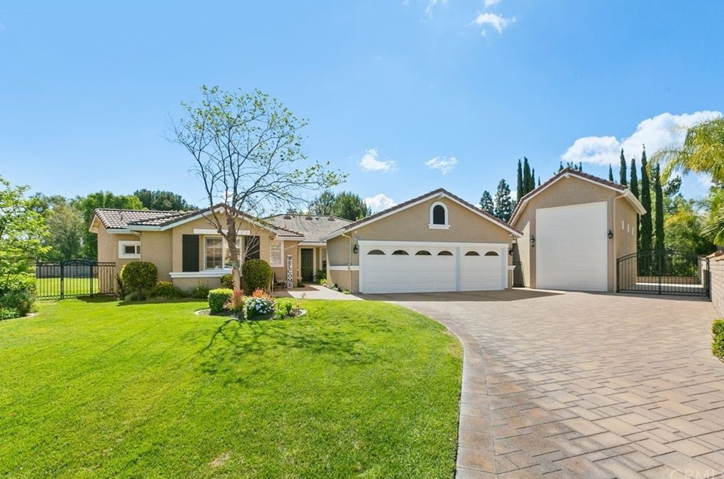 17802 Neff Ranch Rd, Yorba Linda, CA 92886-9015