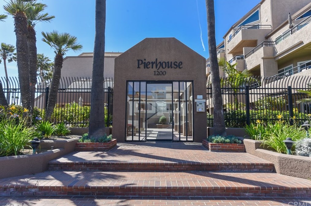1200 Pacific Coast Hwy #427, Huntington Beach, CA 92648