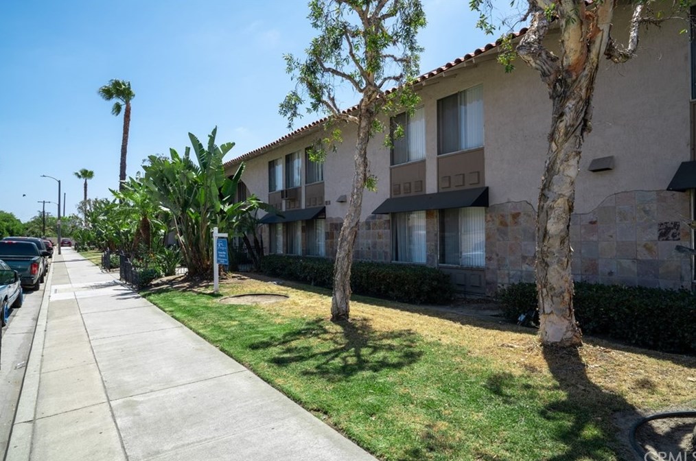 8080 Bever Pl, Stanton, CA 90680