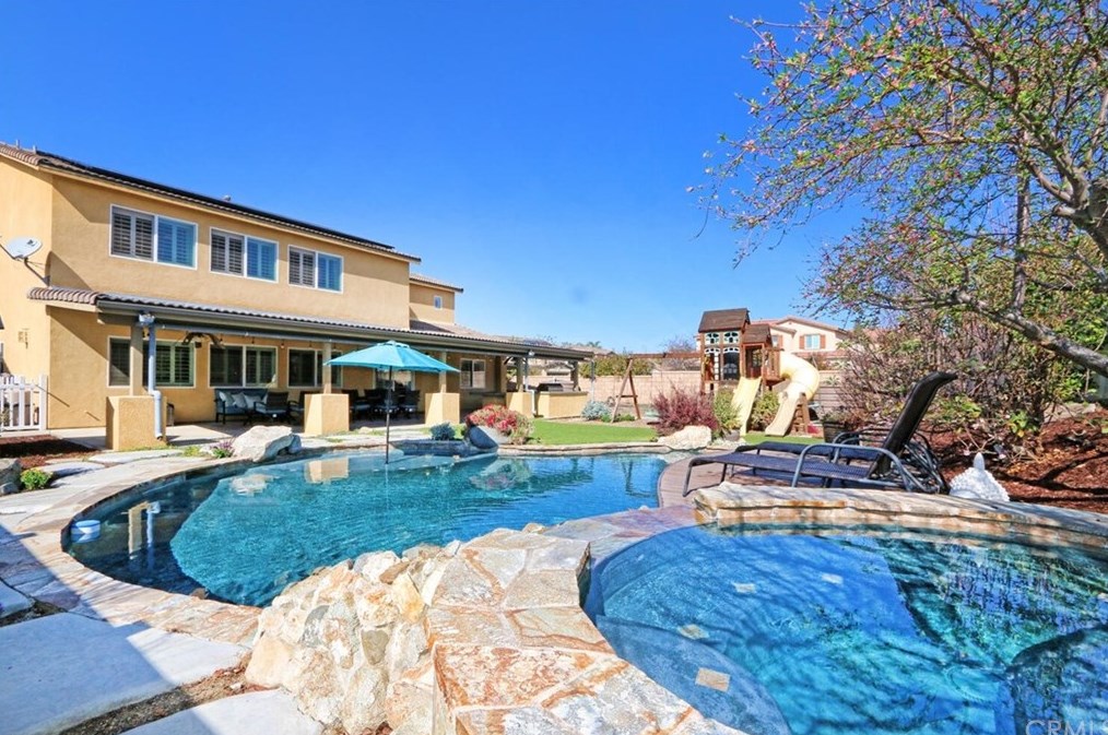 35084 Indian Grass Dr, Murrieta, CA 92563-2379