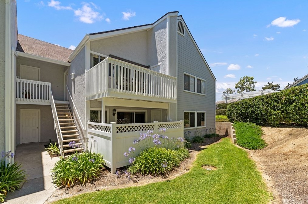 53 Terrace Cir, Laguna Beach, CA 92677-4109