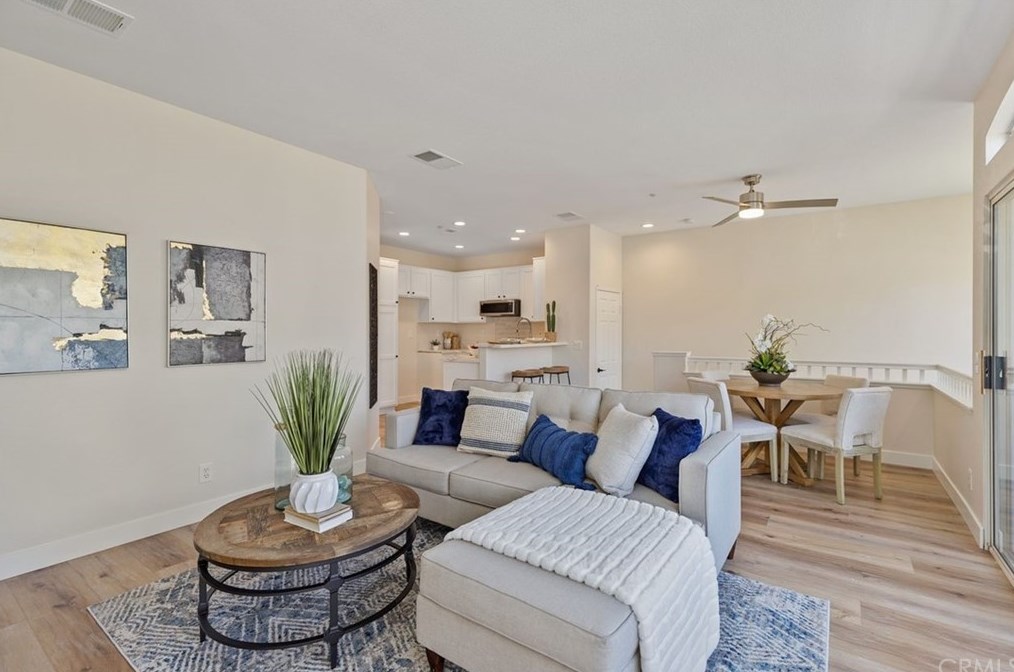 66 Vellisimo Dr, Laguna Beach, CA 92656-8041