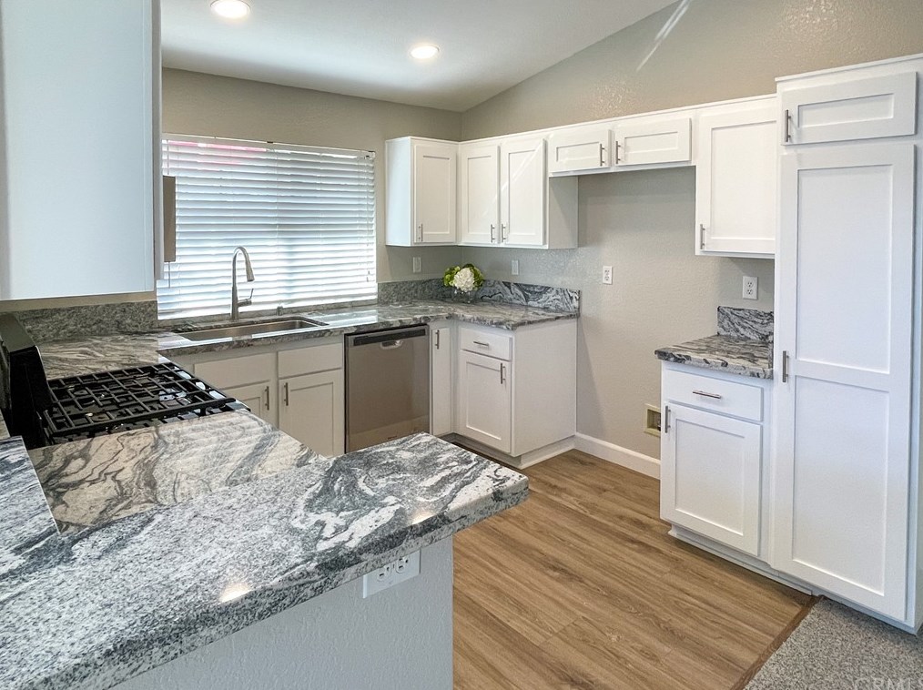 19 Escarlata, Trabuco Canyon, CA 92688
