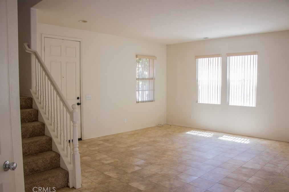 3038 Kalei Ct, Perris, CA 92571