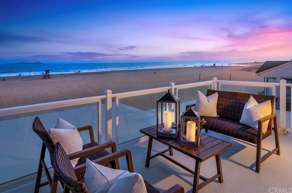 7010 W Oceanfront, Newport Beach, CA 92663
