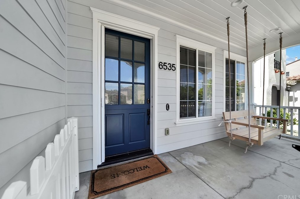 6535 Oakhurst Cir, Huntington Beach, CA 92648