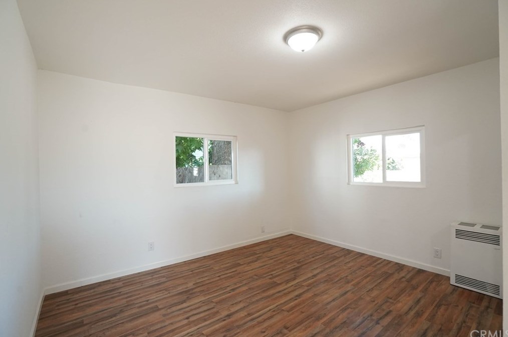 626 35th St, Los Angeles CA  90007-3411 exterior