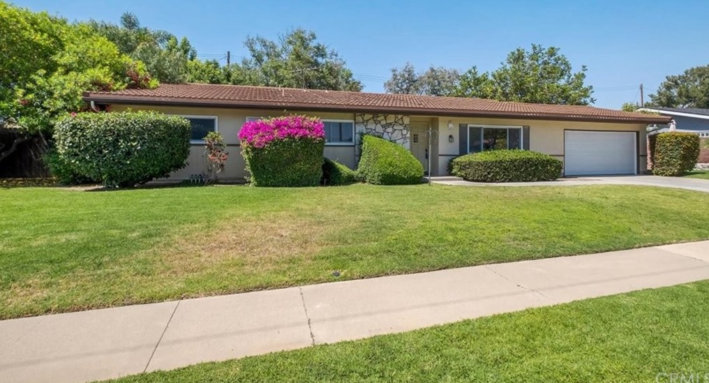 17391 Rainier Dr, Santa Ana, CA 92705