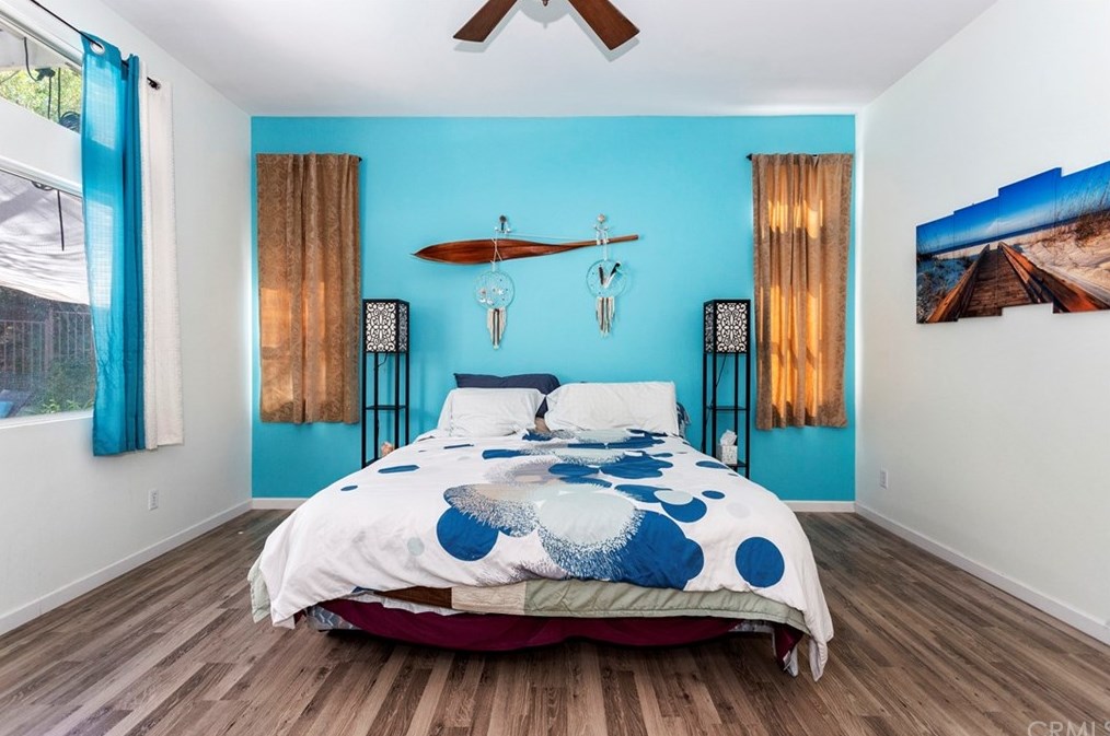 39528 Montebello Way, Murrieta CA  92563-7333 exterior