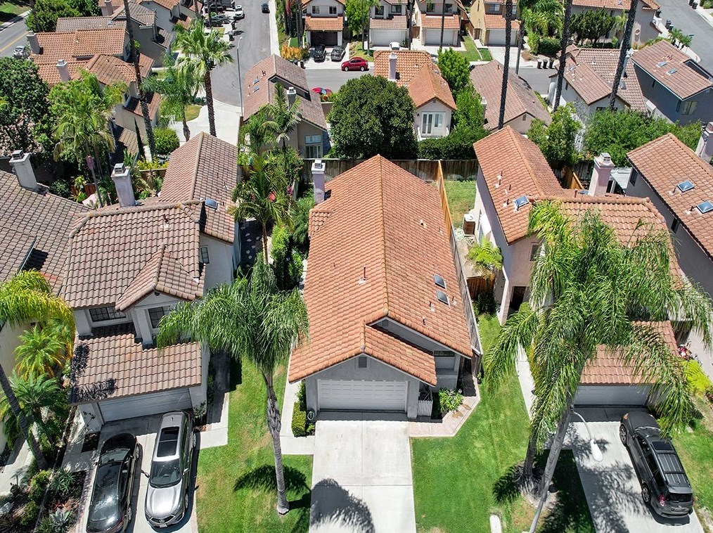 30005 Monticello St, Laguna Beach, CA 92677-8827