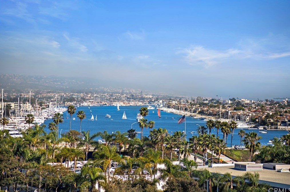 210 Lille Ln #312, Newport Beach, CA 92663