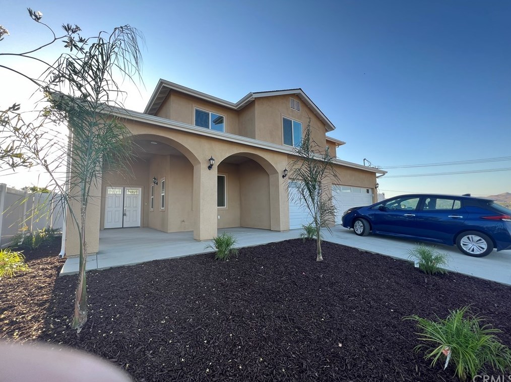 317 N Lewis St, Lake Elsinore, CA 92530