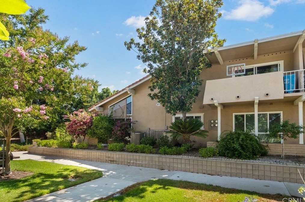 2077 Ronda Granada, Laguna Beach, CA 92637-0757