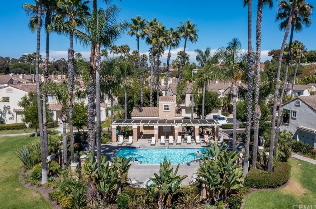 157 Chandon, Laguna Beach CA  92677-5733 exterior