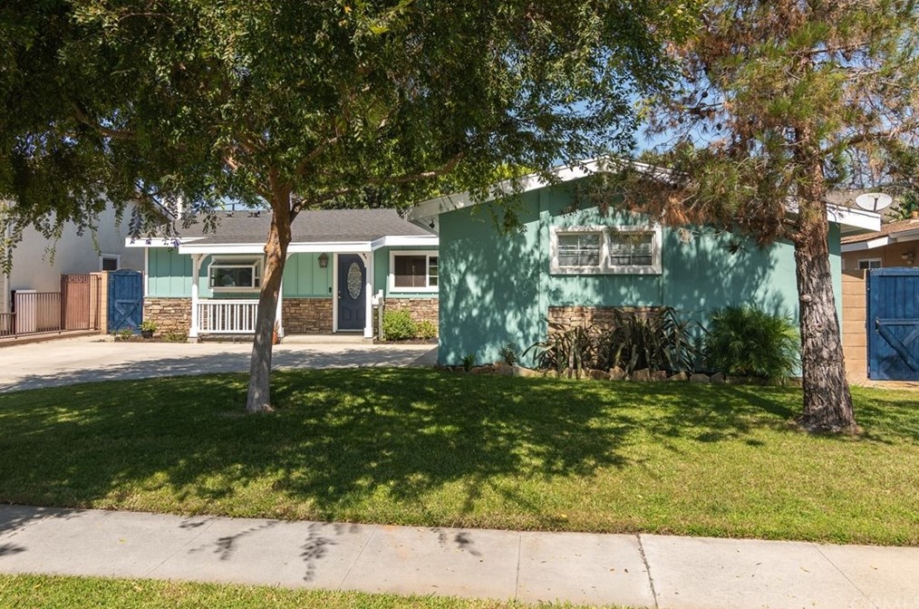 3139 Sumatra Pl, Costa Mesa, CA 92626-2336