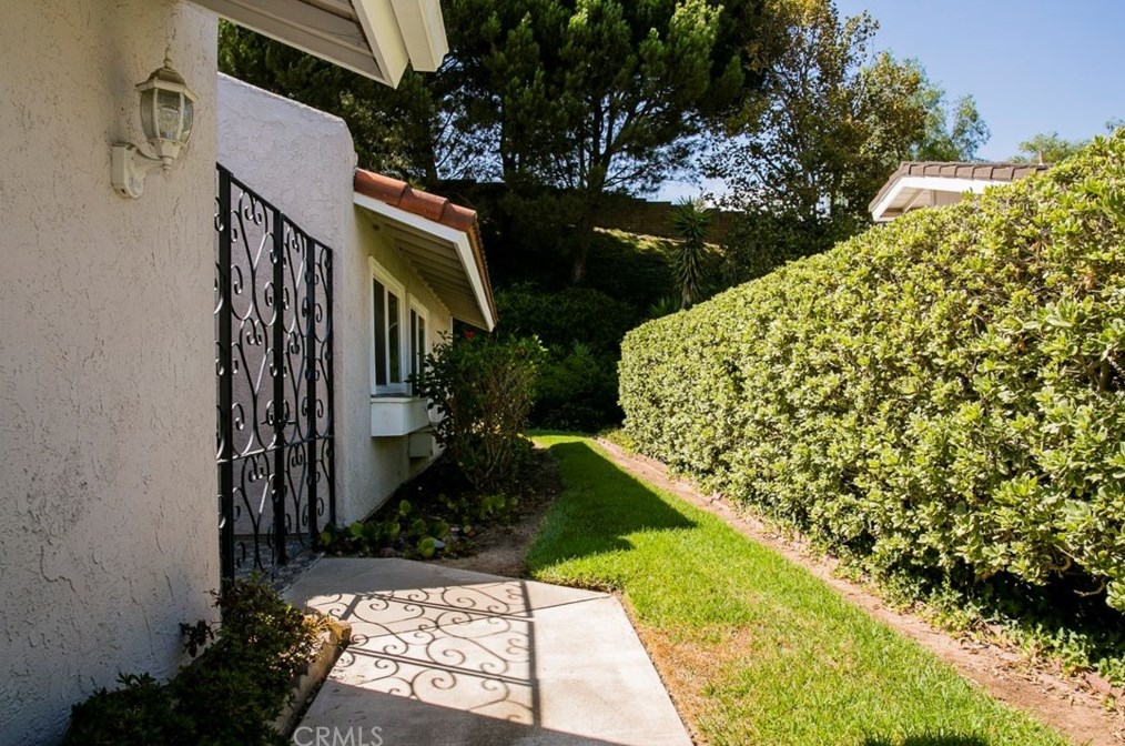 5045 Avenida Del Sol, Laguna Beach, CA 92637-1803