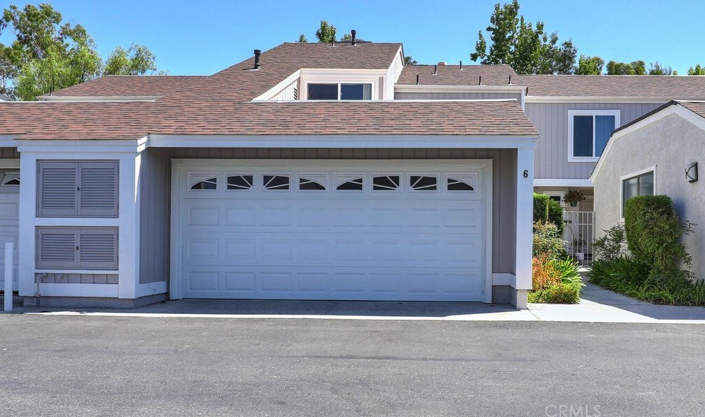 6 Robin Hill Ln, Laguna Beach, CA 92653-6013