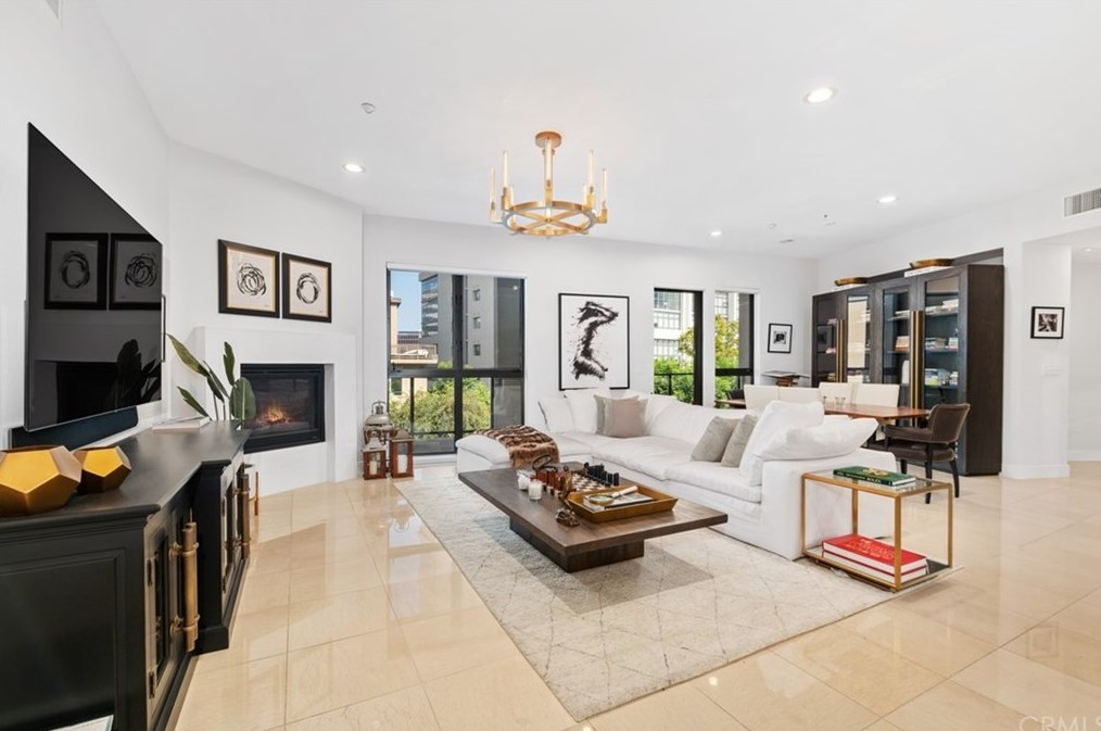 402 Rockefeller Unit 303, Irvine, CA 92612