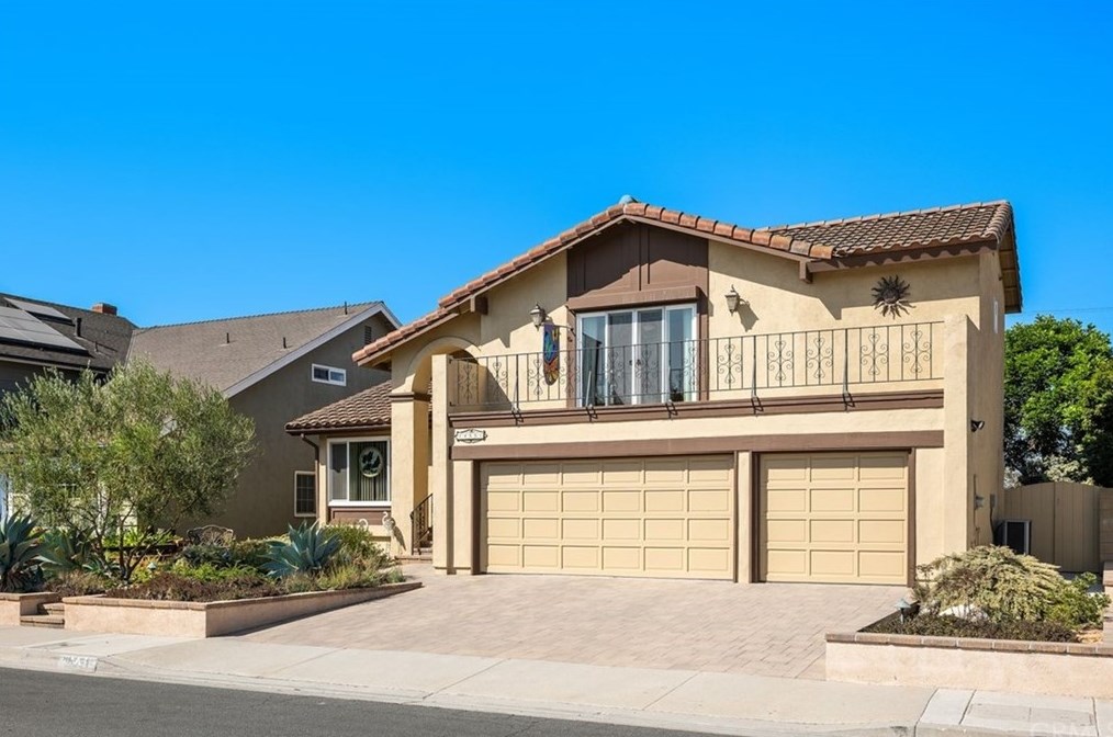 14551 Southfield Dr, Westminster, CA 92683-4842