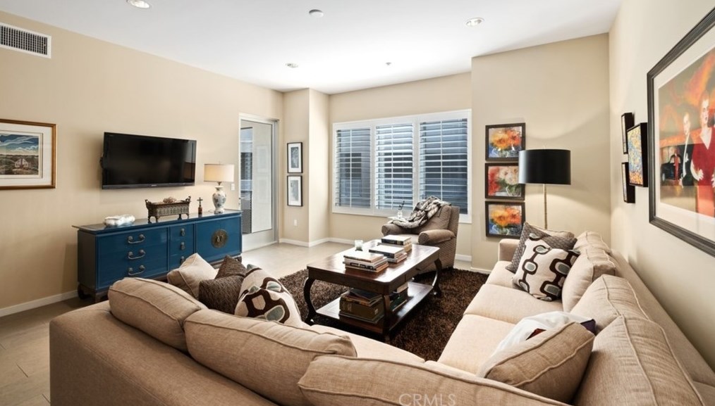 21 Gramercy Unit 314, Irvine, CA 92612