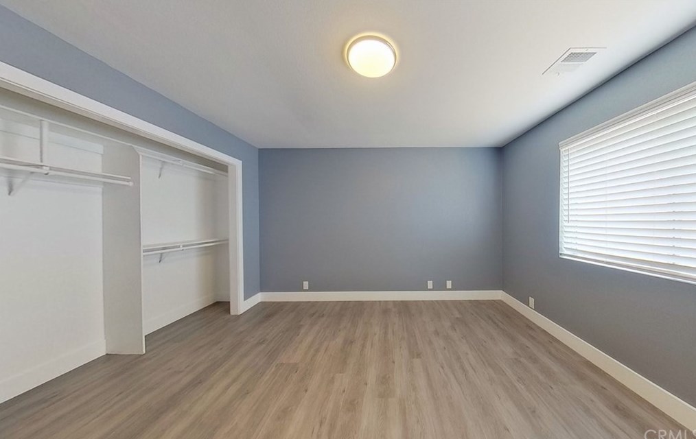 14184 Wells Fargo St, Hesperia CA  92344-8158 exterior