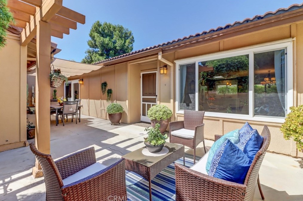3315 San Amadeo, Laguna Beach, CA 92637-2972