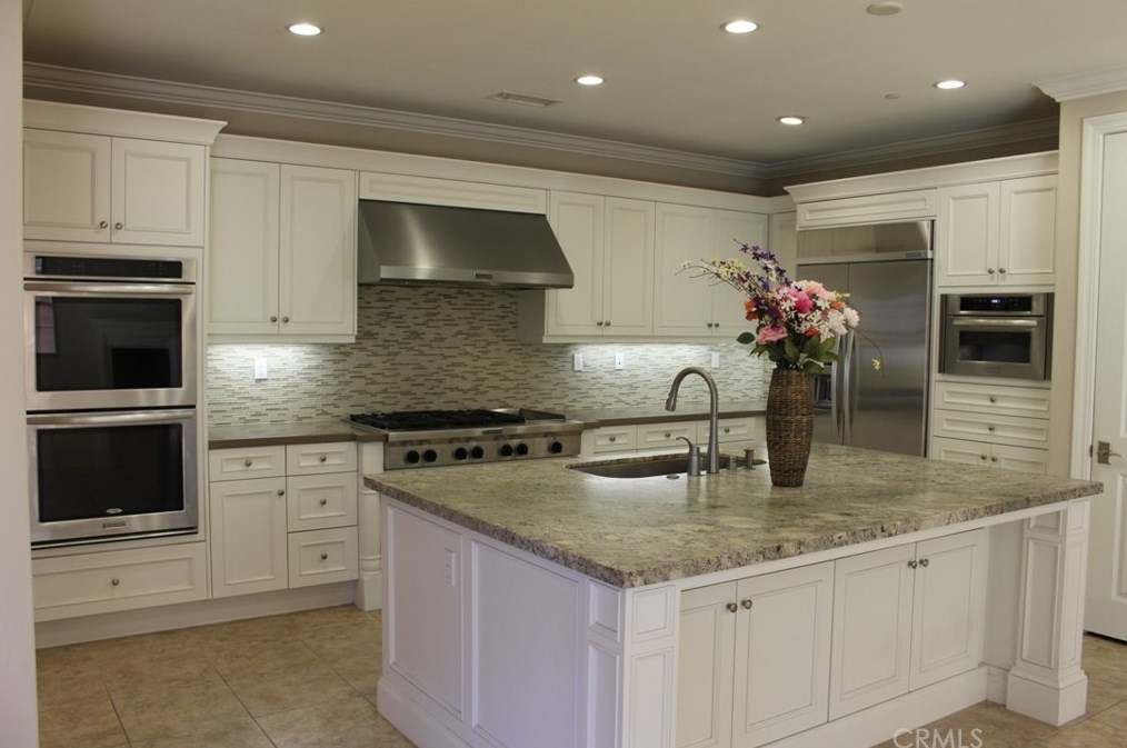 66 Cortland, Irvine, CA 92620