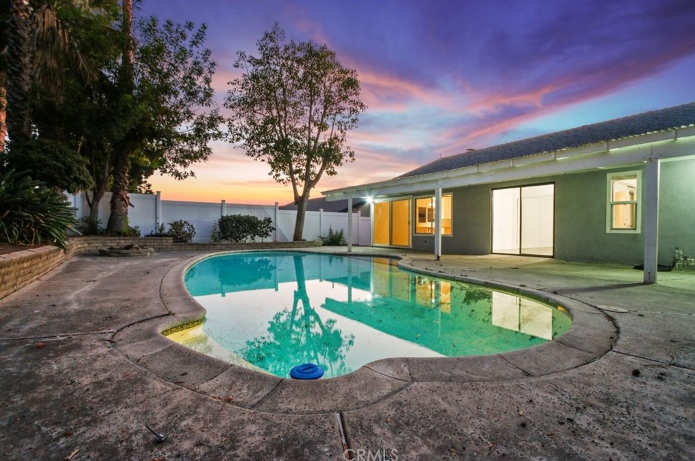 23316 Cavanaugh Rd, El Toro, CA 92630