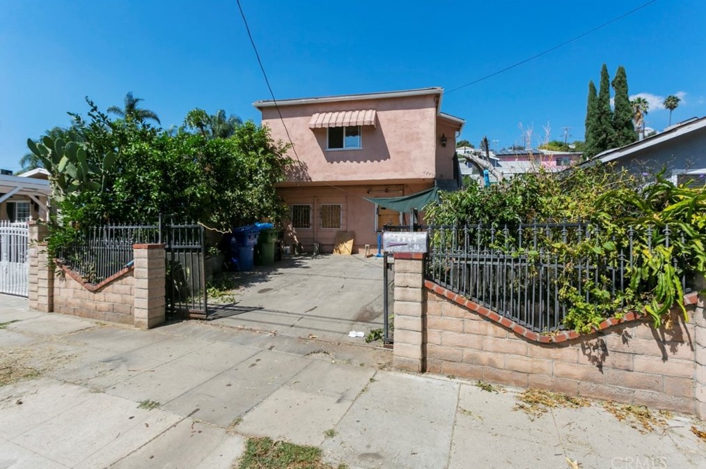 6249 Meridian St, Los Angeles CA  90042-2839 exterior