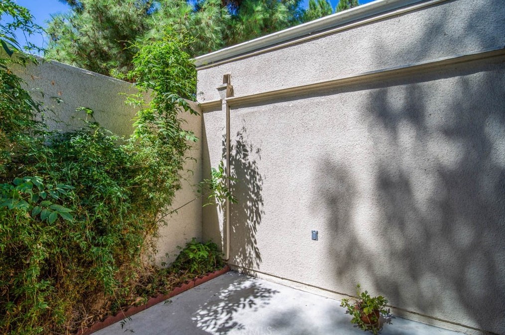 422 Avenida Castilla, Laguna Beach, CA 92637-3839