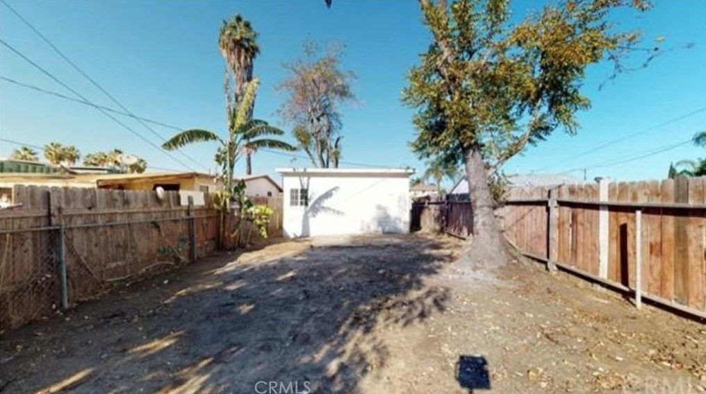 11824 167th St, Artesia CA  90701-1819 exterior
