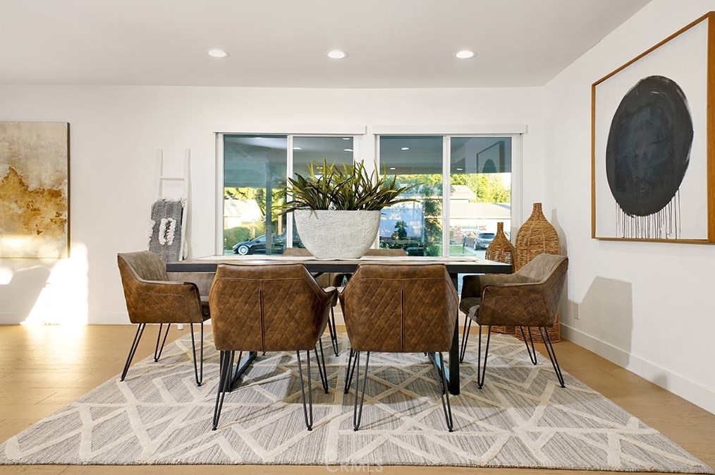 13771 Holt Ave, Santa Ana CA  92705-2662 exterior