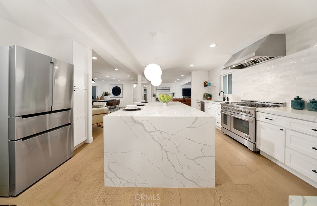 13771 Holt Ave, Santa Ana CA  92705-2662 exterior