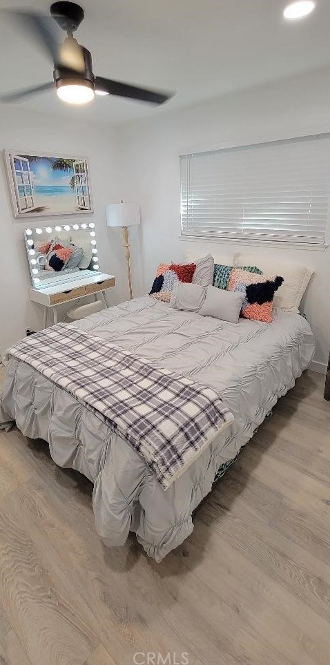 9864 Continental Dr, Huntington Beach CA  92646-4241 exterior