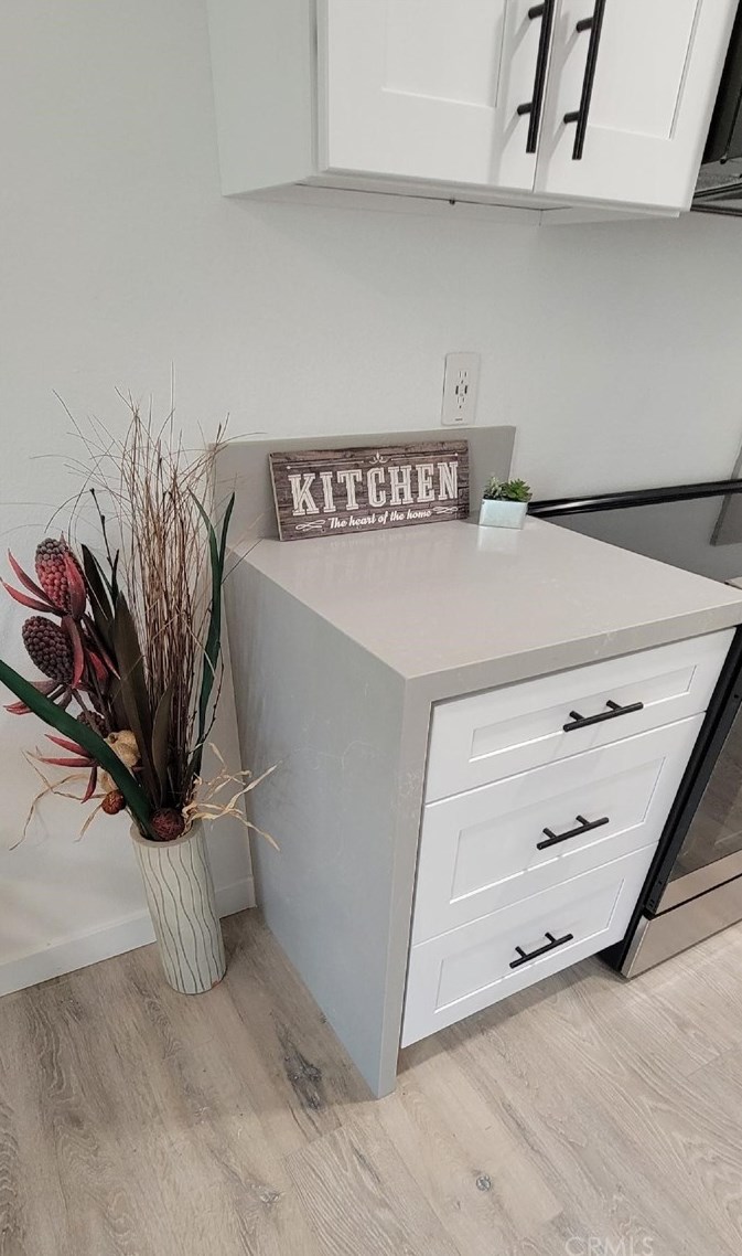 9864 Continental Dr, Huntington Beach CA  92646-4241 exterior