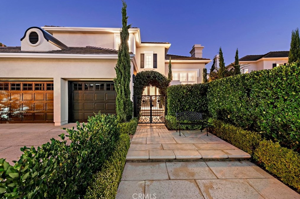 6 Whitesands Dr, Newport Beach, CA 92657