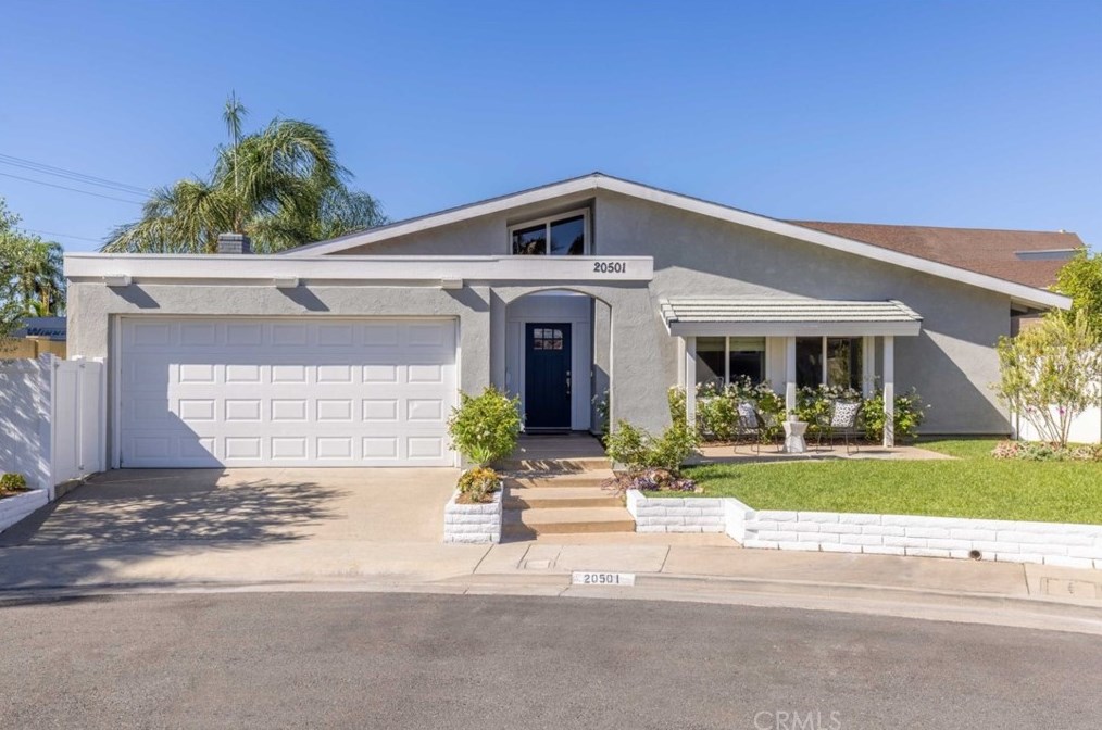 20501 Callieburn Cir, Huntington Beach, CA 92646-5803