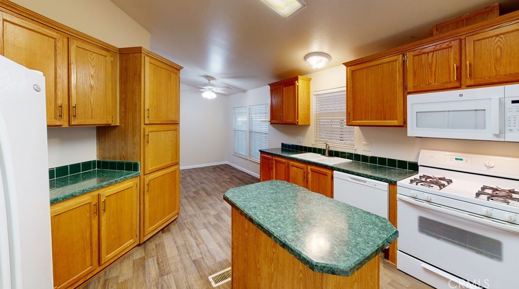 211 S Beach Blvd #16, Anaheim, CA 92804