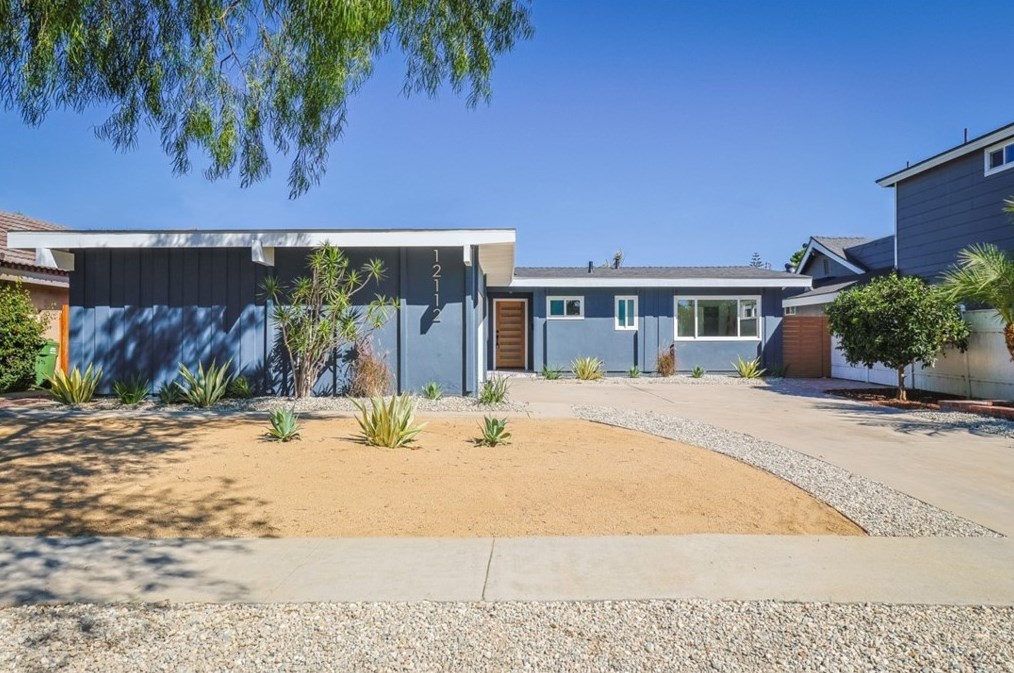 12112 Paseo Bonita, Los Alamitos, CA 90720