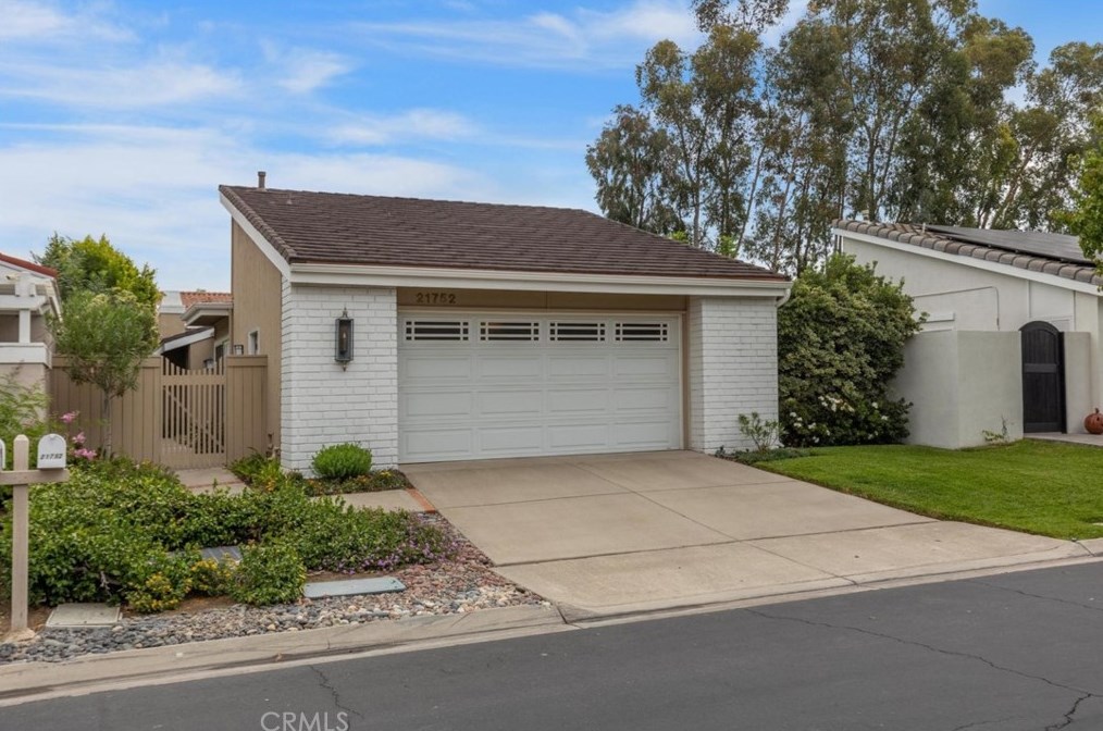 21752 Northwood Ln, El Toro, CA 92630
