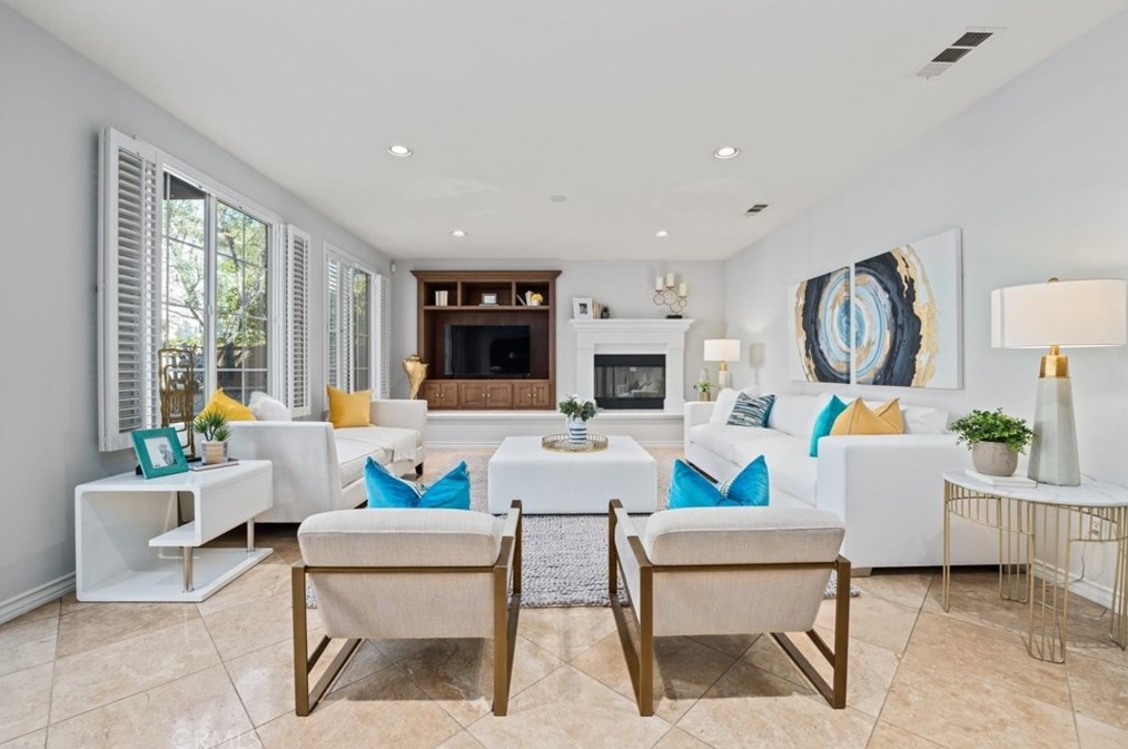 21 Desert Willow, Irvine, CA 92606