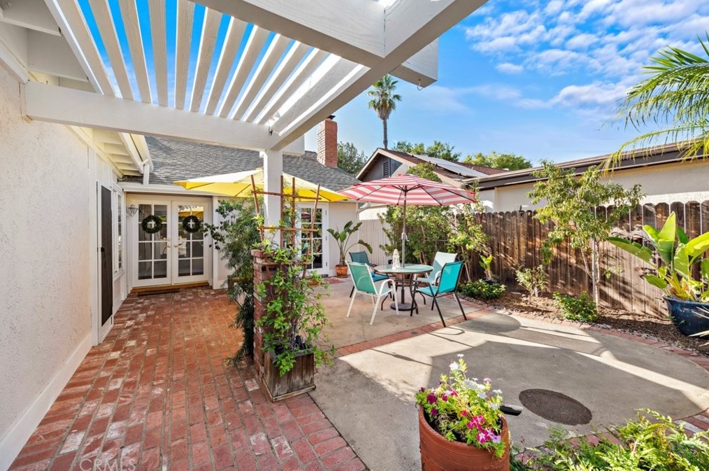 22101 Bianco, Laguna Beach, CA 92653-1840