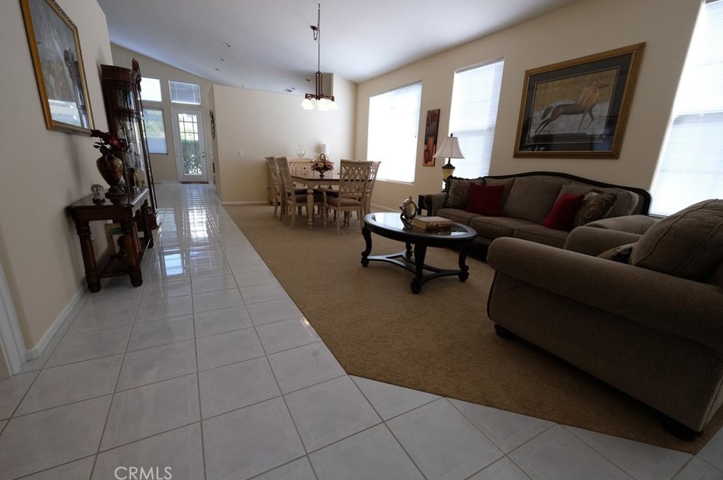 23794 Via Compadres, Murrieta CA 92562-5545 exterior