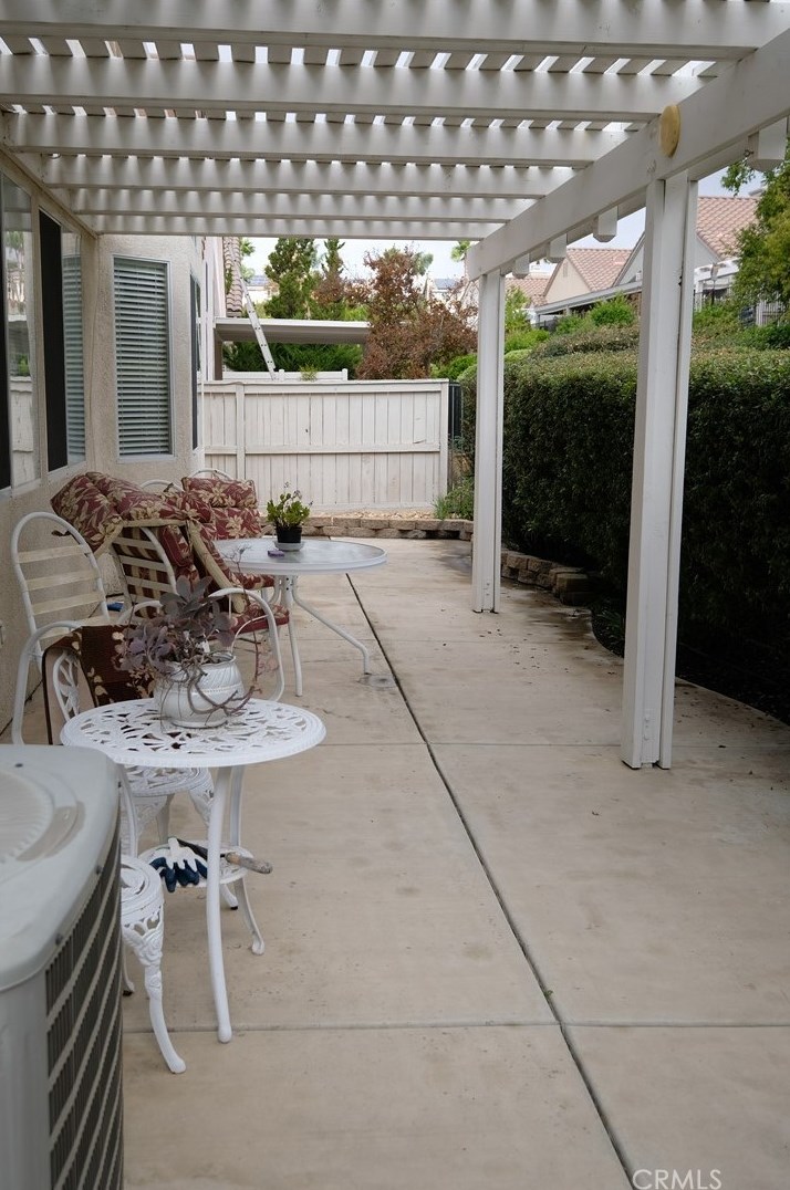 23794 Via Compadres, Murrieta CA 92562-5545 exterior