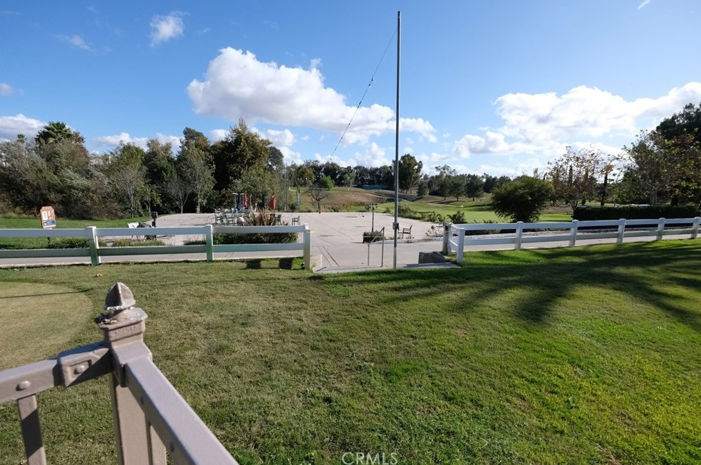 23794 Via Compadres, Murrieta CA 92562-5545 exterior